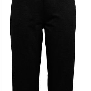 Ladies Plus Size Black Capris - Size 3X - NWT - Croft & Barrow